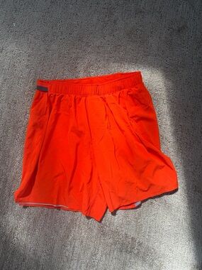 NWOT Men's Lululemon Shorts Sz M